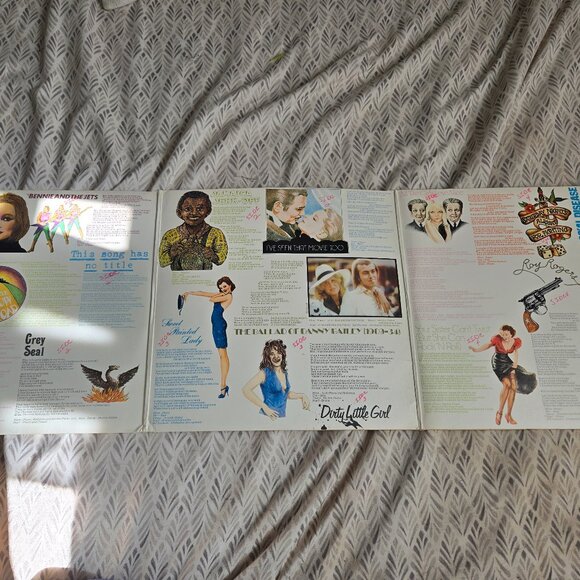 ELTON JOHN 1973 YELLOW BRICK ROAD VINYL ALBUM *LIKE NEW* - Picture 3 of 6